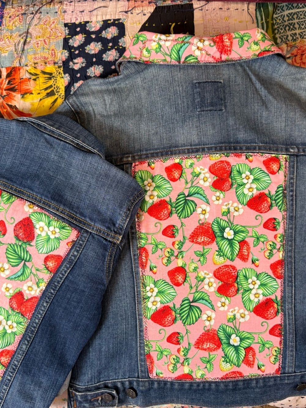 MiMi&Me Match!OshKosh Embroidered Floral Collar Denim Jacket -